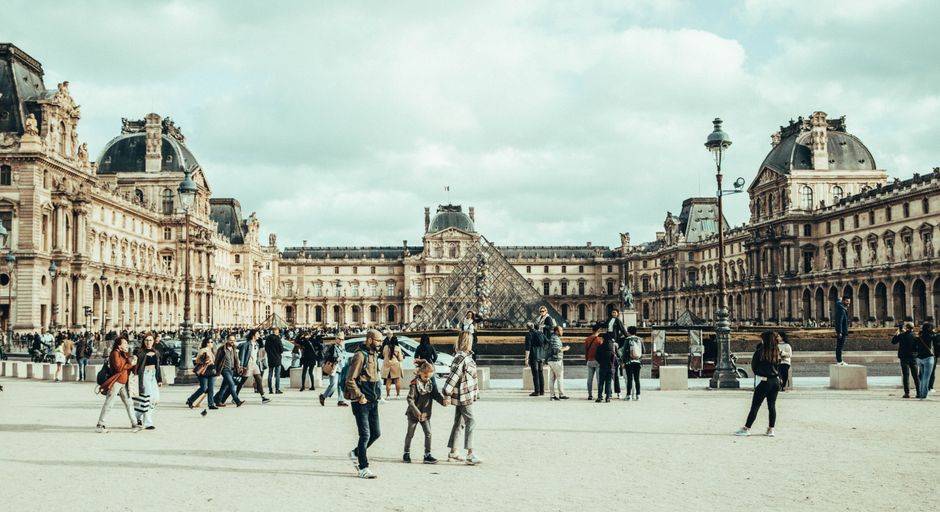 Louvre u Parizu